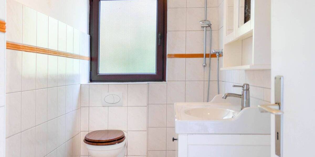 Mehrfamilienhaus, Wohnhaus Kirchbarkau - 4 Zimmer, 120 m&sup2;, 219.000&euro; | Angebot:25680572
