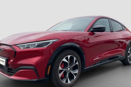 Ford Mustang Mach-E 7.700 km 36.900 &euro; Neumünster 24539