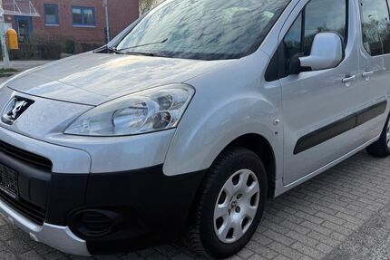 Peugeot Partner 86.000 km 6.499 &euro; Kiel OT Suchsdorf 24107