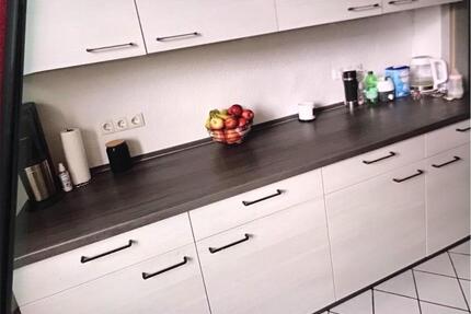 Wohnung Kiel Neumühlen-Dietrichsdorf - 5 Zimmer, 100 m&sup2;, 900&euro; | Angebot:24749735