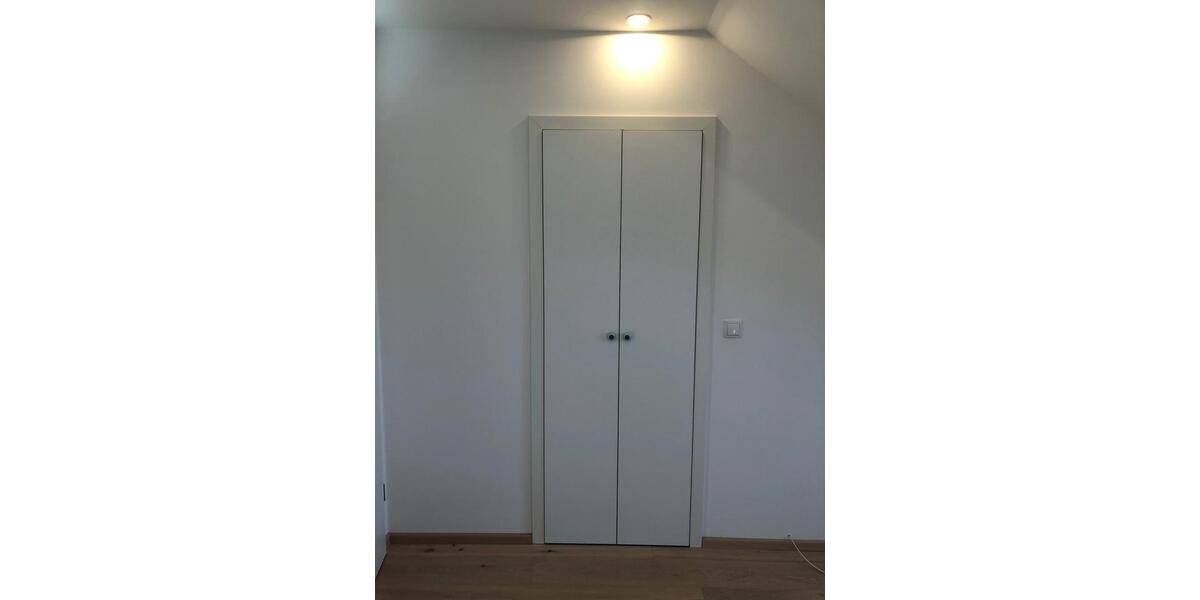 Dachgeschoßwohnung Plön - 2 Zimmer, 86 m&sup2;, 1.060&euro; | Angebot:26252333