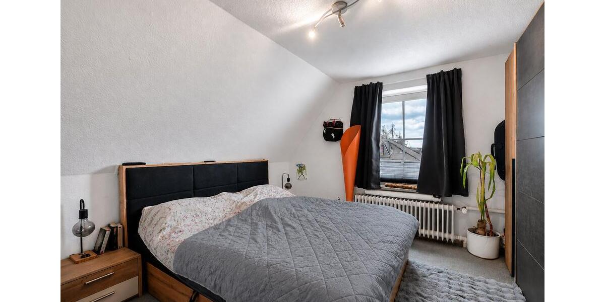 Mehrfamilienhaus, Wohnhaus Büdelsdorf - 9 Zimmer, 241 m&sup2;, 509.000&euro; | Angebot:27232122