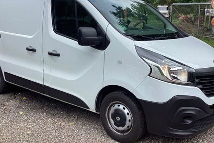 Renault Trafic 89.000 km 7.800 &euro; Hütten 24358