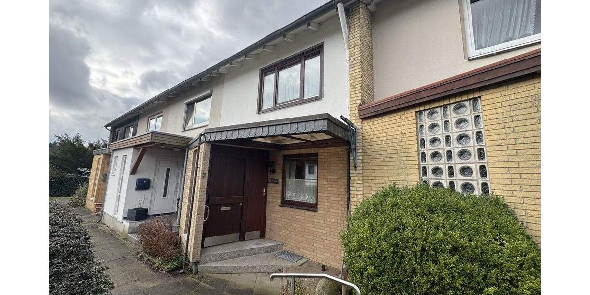 Reihenmittelhaus Kiel Hasseldieksdamm - 4 Zimmer, 103 m&sup2;, 299.000&euro; | Angebot:23935844