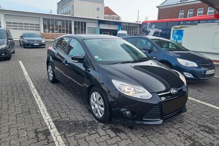 Ford Focus 185.000 km 4.890 &euro; kiel 24103