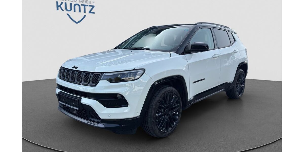 Jeep Compass 67.040 km 22.938 &euro; Gettorf / Kiel 24214