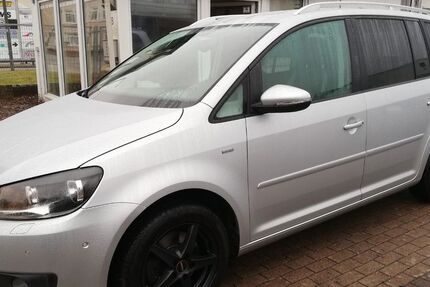 VW Touran 193.000 km 7.500 &euro; Neumünster 24536