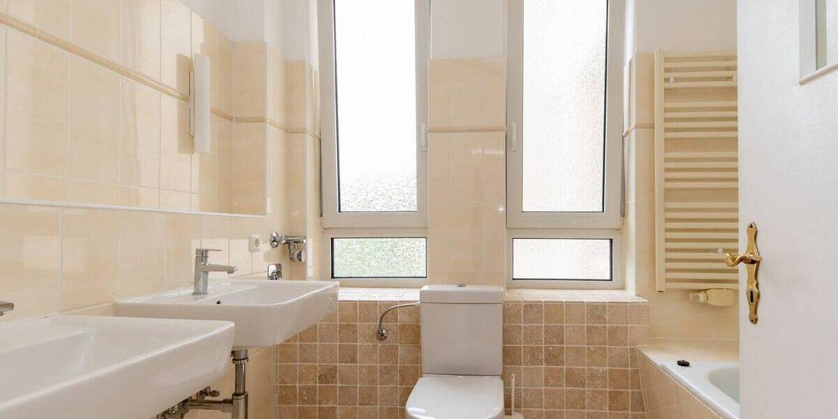 Etagenwohnung Kiel Blücherplatz - 3 Zimmer, 95 m&sup2;, 1.425&euro; | Angebot:26358273