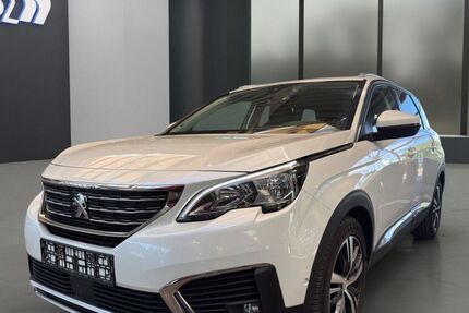 Peugeot 5008 121.968 km 12.444 &euro; Neumünster 24539