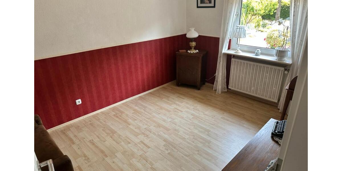 Bungalow Neumünster Böcklersiedlung - 4 Zimmer, 98 m&sup2;, 310.000&euro; | Angebot:26961589