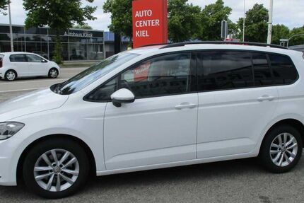 VW Touran 191.000 km 9.980 &euro; Kiel-Kronshagen 24119