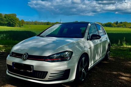 VW Golf 156.000 km 12.000 &euro; Heikendorf 24226