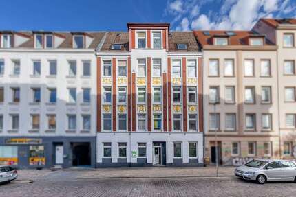 Haus Kiel Gaarden-Ost - 18 Zimmer, 484 m&sup2;, 1.049.000&euro; | Angebot:25436856