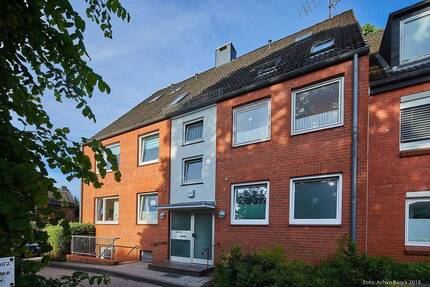 3- Zimmerwohnung mit Balkon in Neumünster Süd