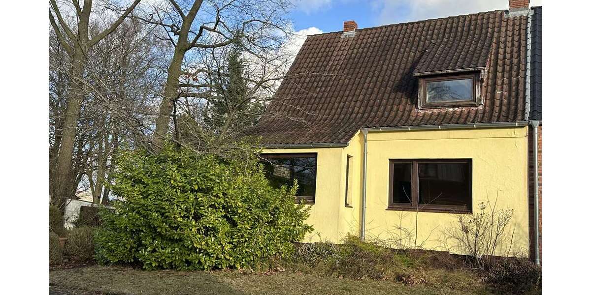 Haus zum Kaufen in Neumünster 198.000 € 156 m² 7 zimmer