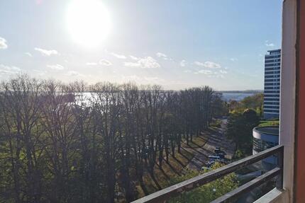 Eigentumswohnung mit Blick auf den großen Plöner See