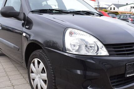 Renault Clio 160.000 km 2.590 &euro; Gettorf 24214