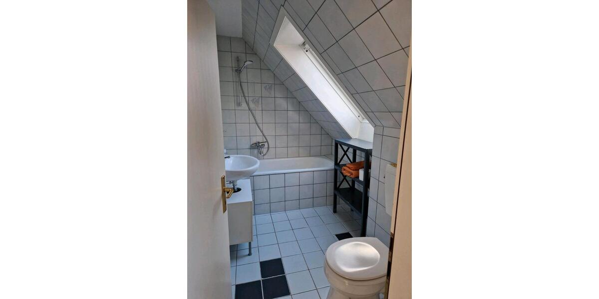 Dachgeschoßwohnung Lütjenburg - 2 Zimmer, 60 m&sup2;, 600&euro; | Angebot:26338061