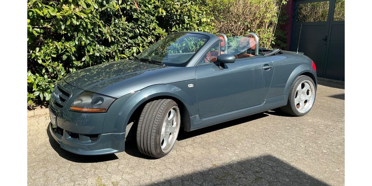 Audi TT 103.000 km 9.980 &euro; Kiel 24146