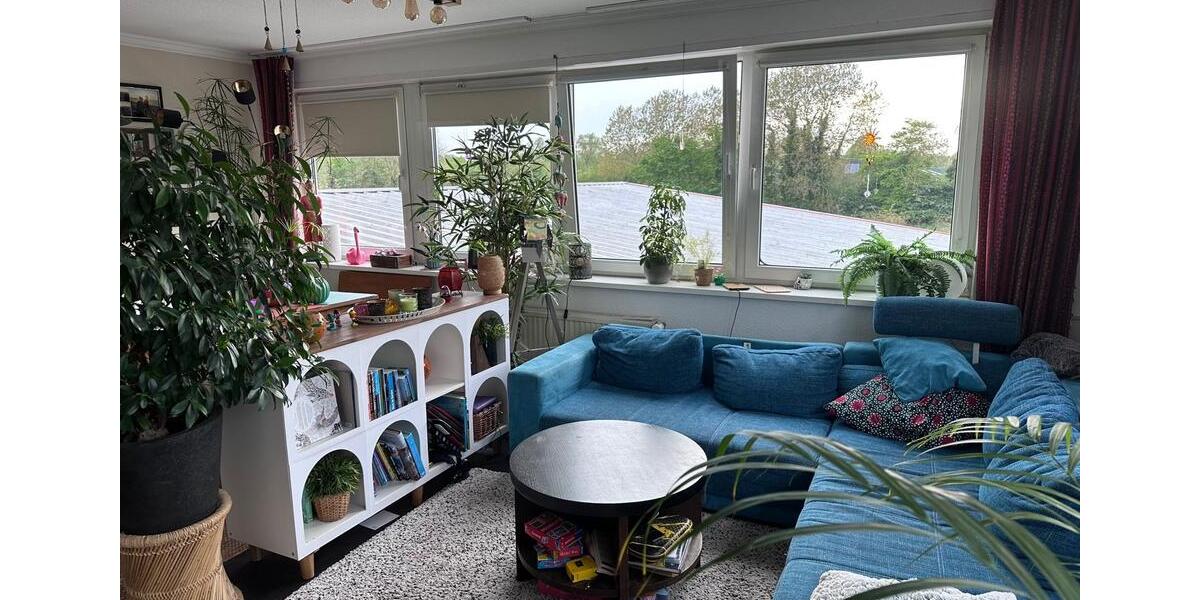 Etagenwohnung Kiel Russee - 4 Zimmer, 120 m&sup2;, 1.350&euro; | Angebot:26596833