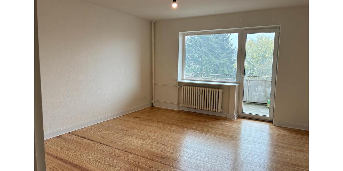 Etagenwohnung Kiel Neumühlen-Dietrichsdorf - 2.5 Zimmer, 74 m&sup2;, 665&euro; | Angebot:26236804