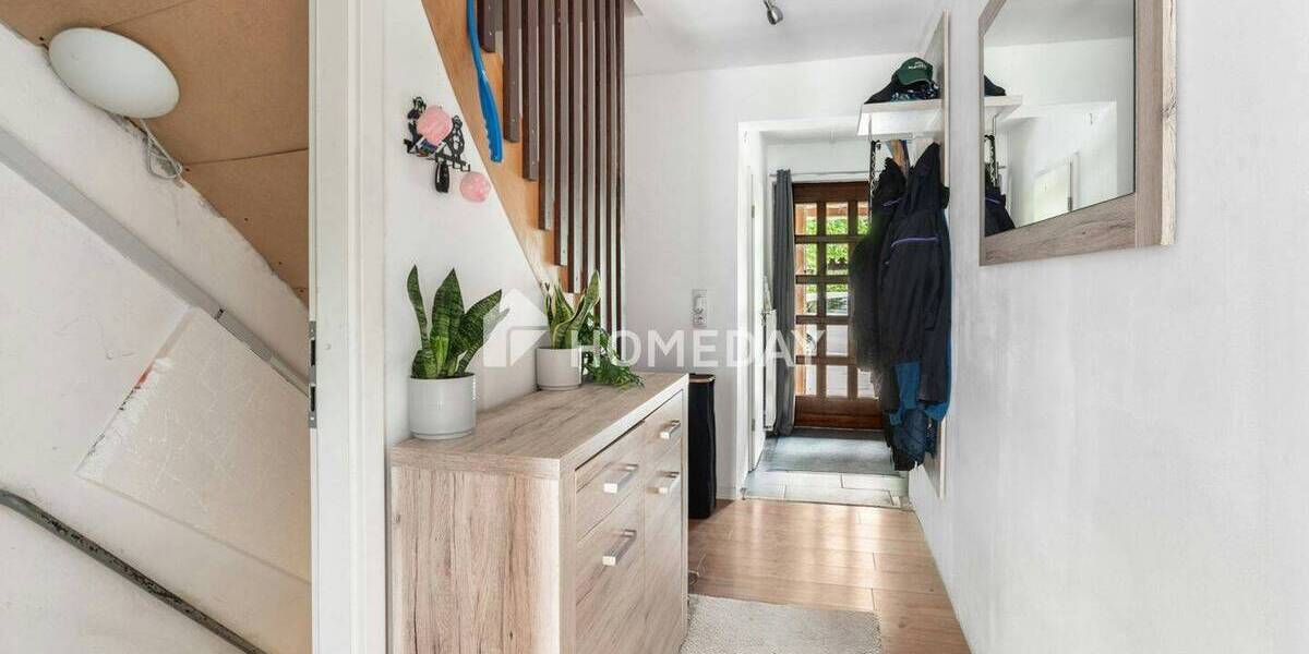 Reihenmittelhaus Kiel Hassee - 4 Zimmer, 80 m&sup2;, 315.000&euro; | Angebot:26841810