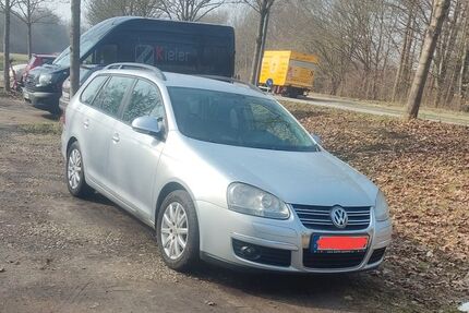 VW Golf 230.000 km 2.400 &euro; Kiel 24109