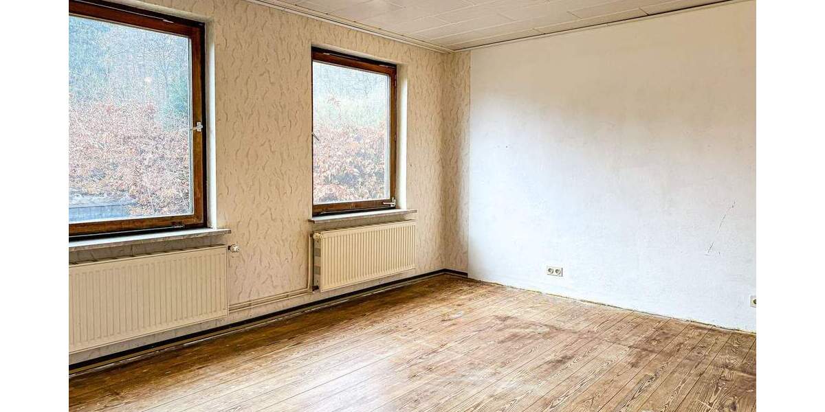 Doppelhaushälfte Kiel Elmschenhagen-Süd - 6 Zimmer, 140 m&sup2;, 310.000&euro; | Angebot:25729236