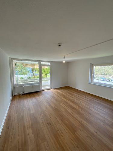 Etagenwohnung Melsdorf - 2.5 Zimmer, 73 m&sup2;, 599&euro; | Angebot:26358472