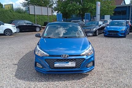 Hyundai i20 117.000 km 7.969 &euro; Kiel 24146