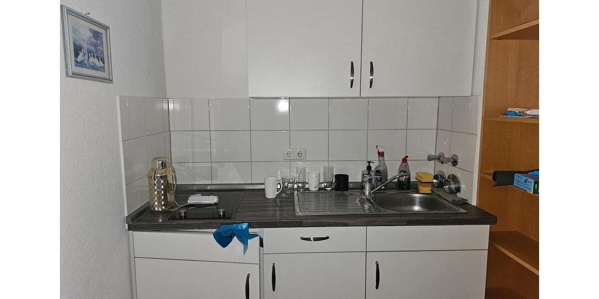 Erdgeschoßwohnung Kiel Neumühlen-Dietrichsdorf - 1.5 Zimmer, 30 m&sup2;, 330&euro; | Angebot:25055712