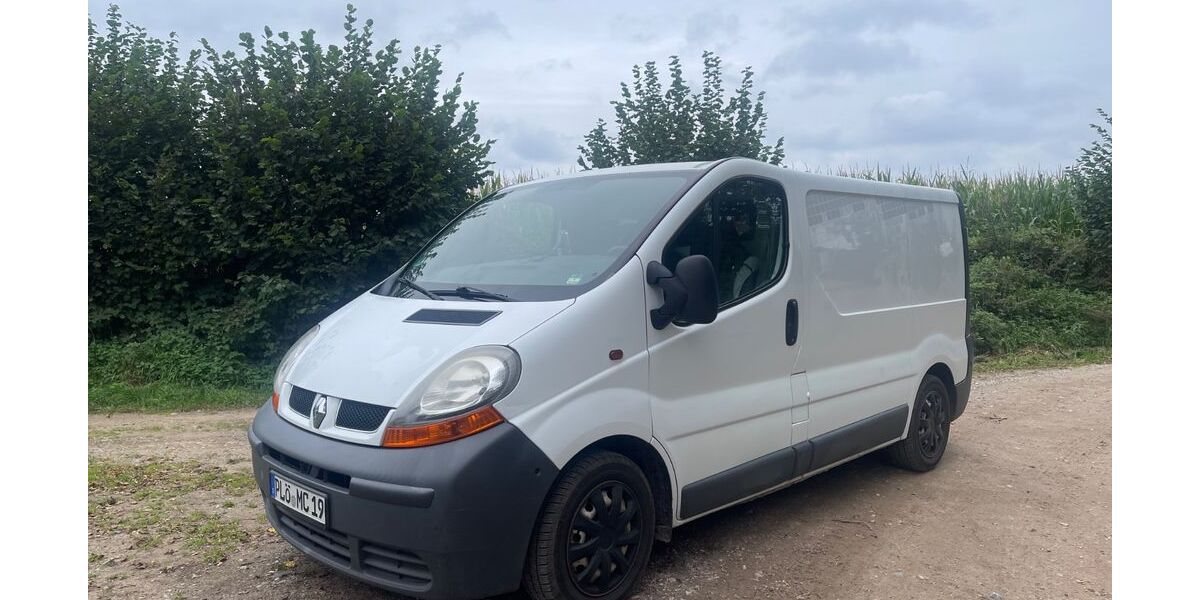 Renault Trafic 363.608 km 3.500 &euro; Kiel 24103