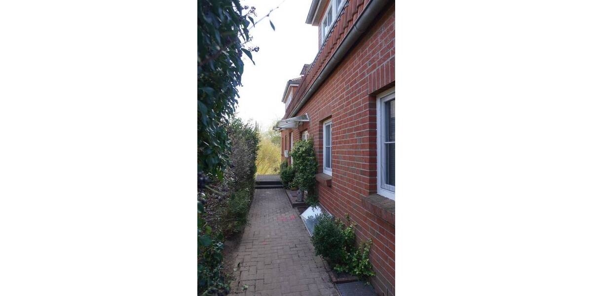 Doppelhaushälfte Kiel Russee - 6 Zimmer, 153 m&sup2;, 418.000&euro; | Angebot:26160882