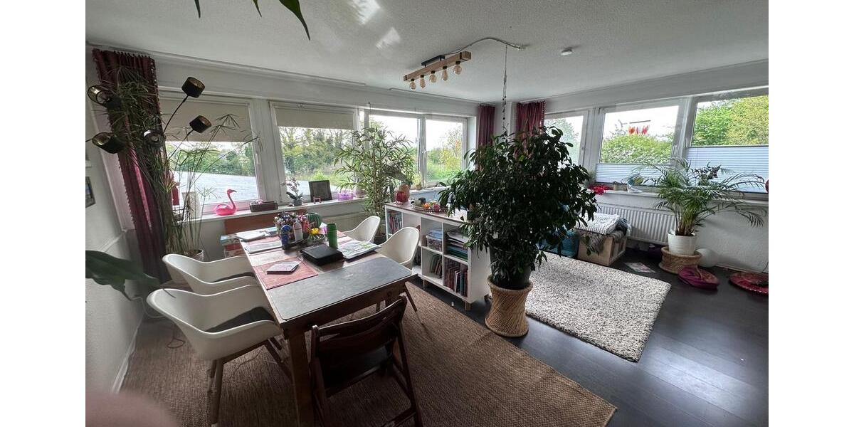 Etagenwohnung Kiel Russee - 4 Zimmer, 120 m&sup2;, 1.350&euro; | Angebot:26596833