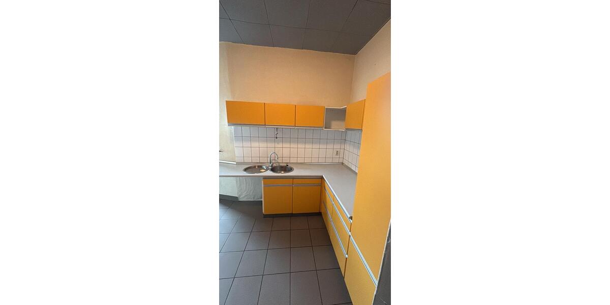 Dachgeschoßwohnung Kiel Wik - 5 Zimmer, 139 m&sup2;, 1.650&euro; | Angebot:26678332