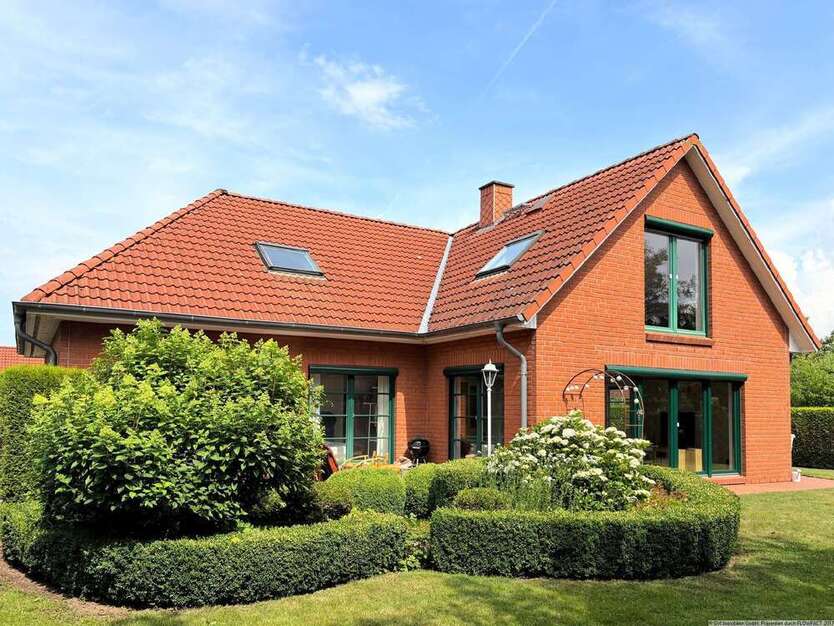 Haus zum Kaufen in Schinkel 529.000 € 182.6 m²
