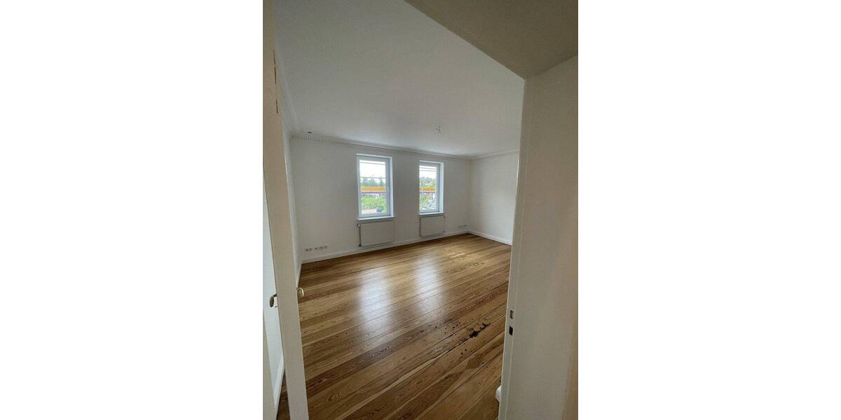 Etagenwohnung Kiel-Friedrichsort Pries - 4 Zimmer, 95 m&sup2;, 370.000&euro; | Angebot:26891851