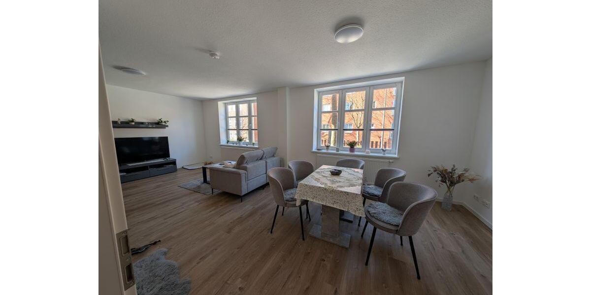 Hochparterre Eckernförde - 4 Zimmer, 91 m&sup2;, 1.210&euro; | Angebot:26143399