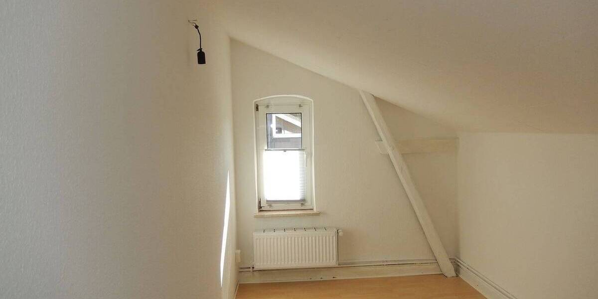 Ruhige Wohnung in zentraler Lage v. Bdf. 3 zimmer