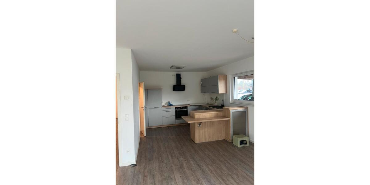 DHH in Bad Bramstedt zu vermieten, Kaltmiete 1500€ 4 zimmer