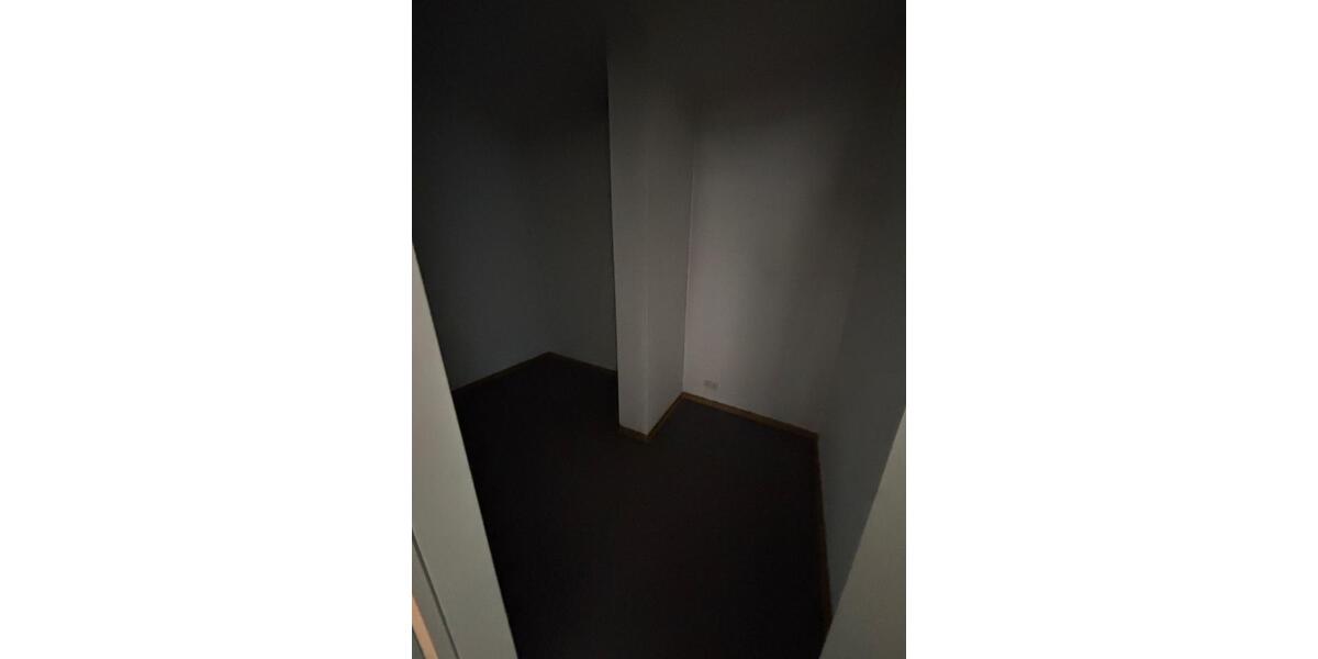 Etagenwohnung Neumünster - 2 Zimmer, 70 m&sup2;, 1.120&euro; | Angebot:26477413