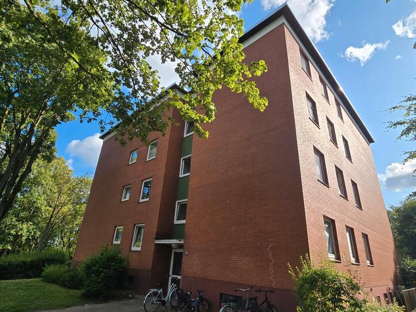 Großzügige 3-Zimmer-Wohnung ca. 83,10m² mit Loggia und Einbauküche