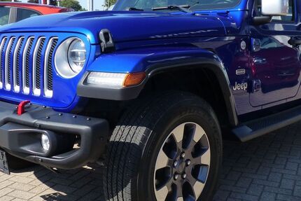 Jeep Wrangler 56.600 km 44.440 € Neumünster 24539