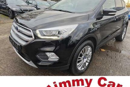 Ford Kuga 128.000 km 8.999 &euro; Kiel-Moorsee 24145