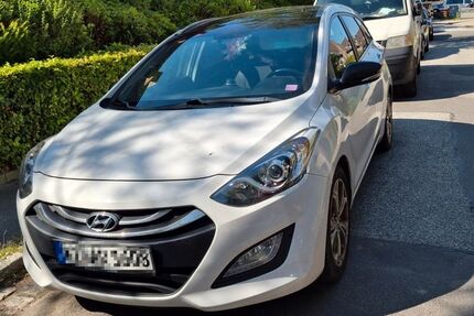 Hyundai i30 197.000 km 4.500 &euro; Kiel 24147