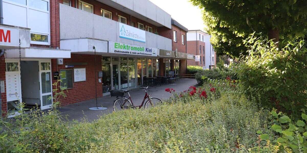 Einzelhandel in Molfsee 695.000 € 304.04 m² zimmer