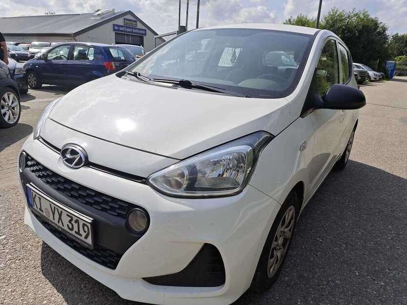 i10