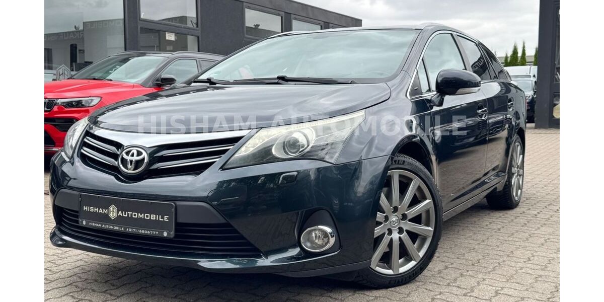 Toyota Avensis 229.290 km 7.690 &euro; Neumünster 24536