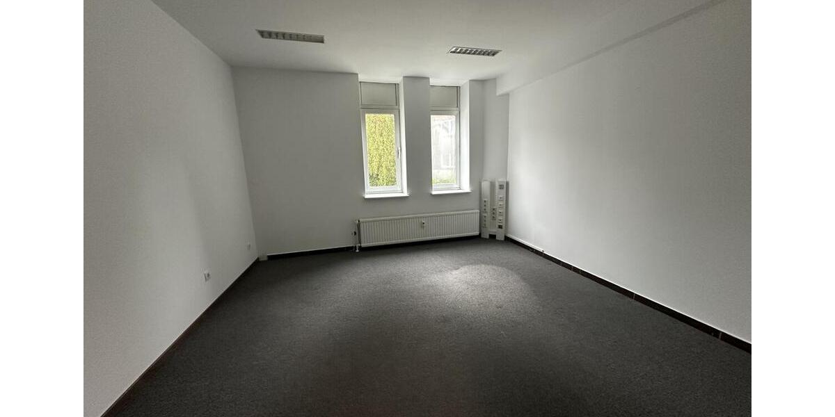 Gewerbeobjekt Molfsee - 2.850&euro; | Angebot:23041504