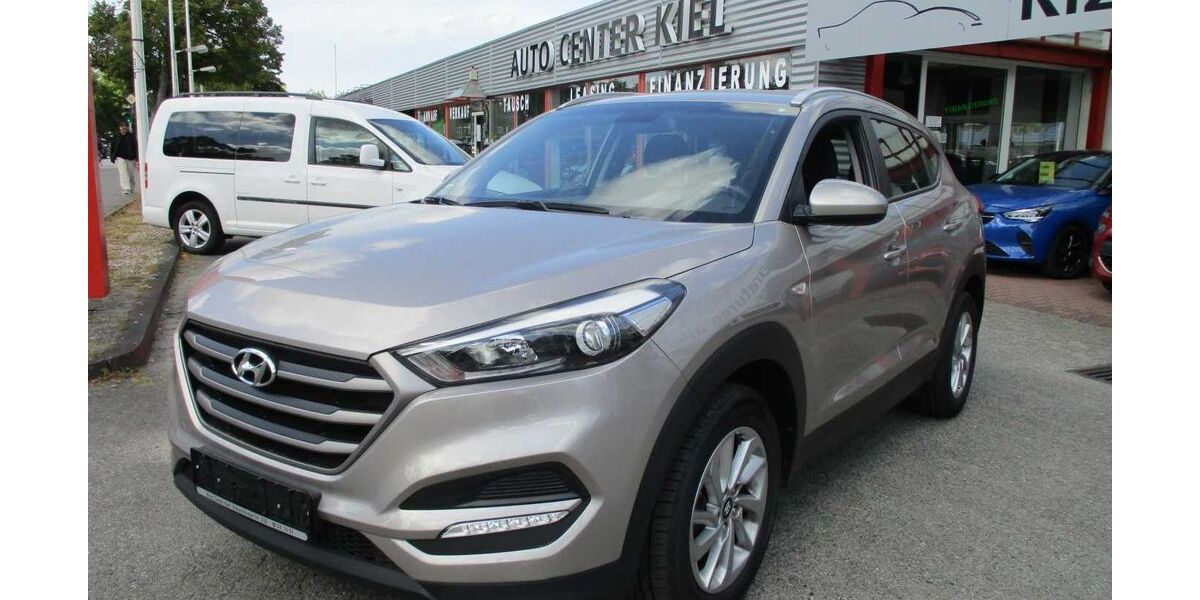 Hyundai TUCSON 71.000 km 14.980 &euro; Kiel-Kronshagen 24119